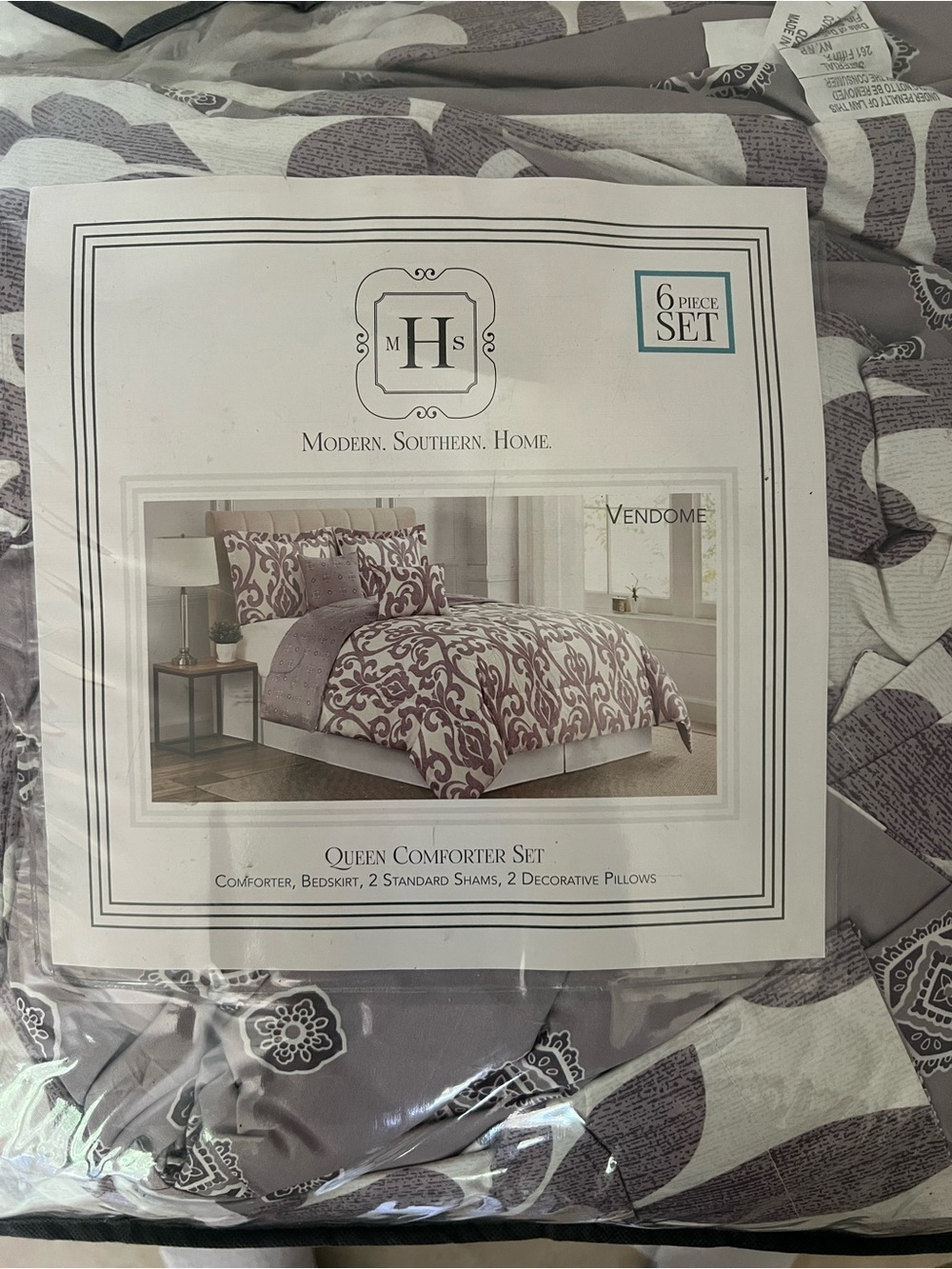Modern Southern Home Viéndome Reversible Queen Comforter Set New Open Packaging